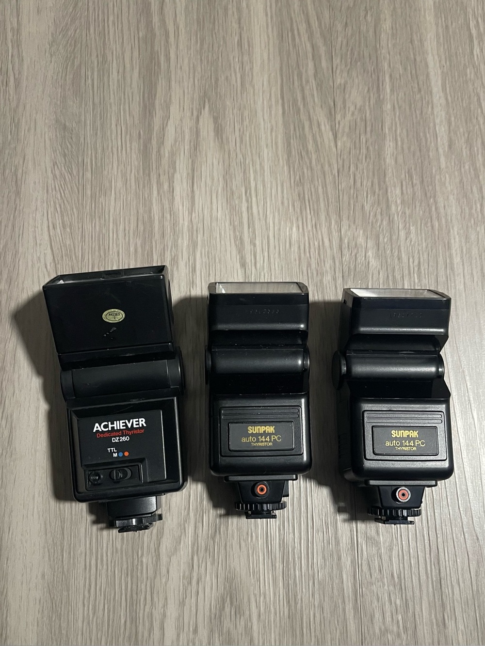 Camera Flash Speedlight Bundle